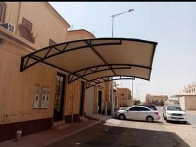 مظلات فرنسي معلق